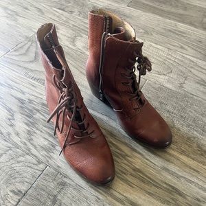 Frye boots 7.5